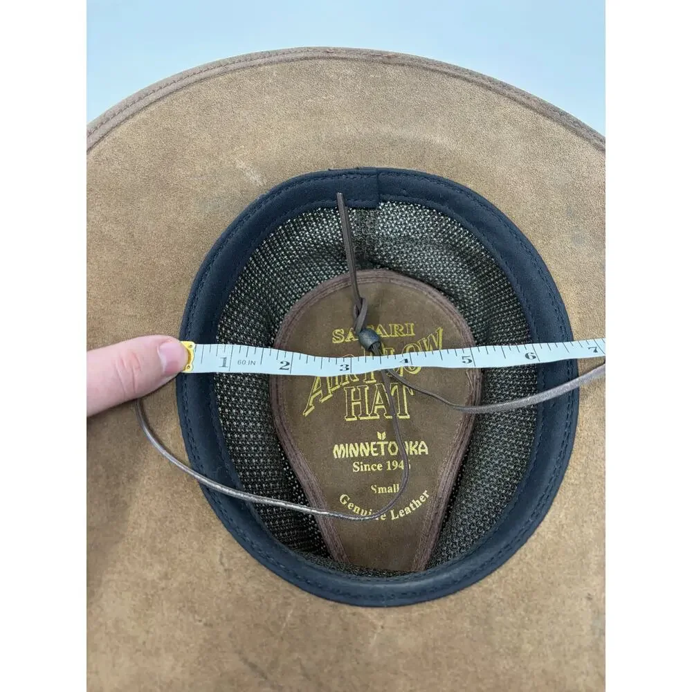 Minnetonka Safari Airflow hat small brown leather unisex